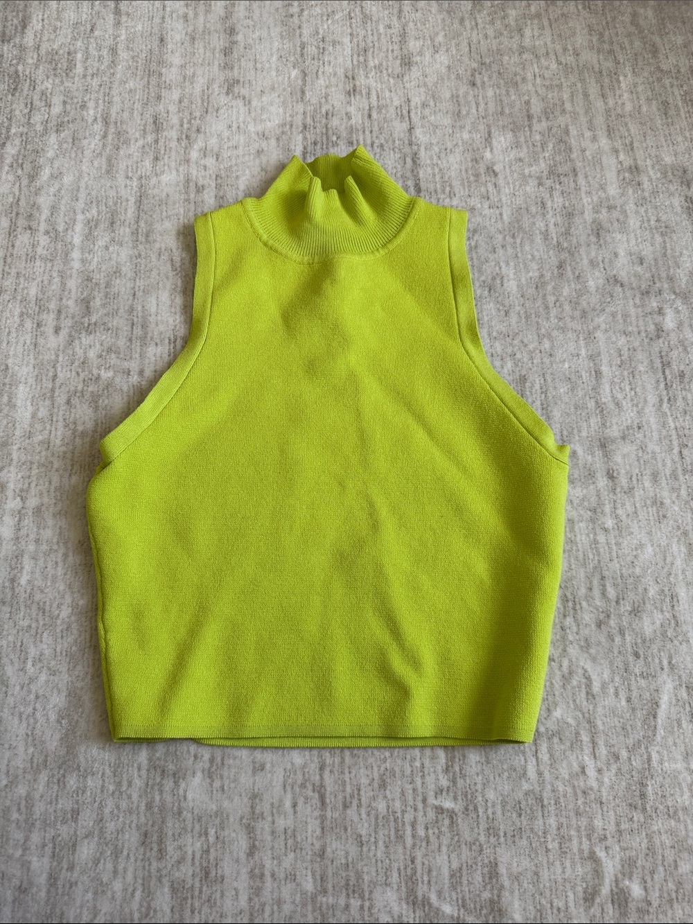 Zara Sleeveless Mock Neck Crop Top - Neon Lime
